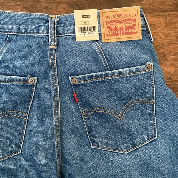 Levi’s Baggy ‘94 Classic Blue Jeans Size 24 Length 31 - Picture 3 of 3